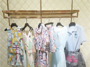 圖 一線品牌太平鳥(niǎo)樂(lè)町品牌批發(fā)折扣廣州莎奴服飾 廣州服裝 鞋帽 箱包
